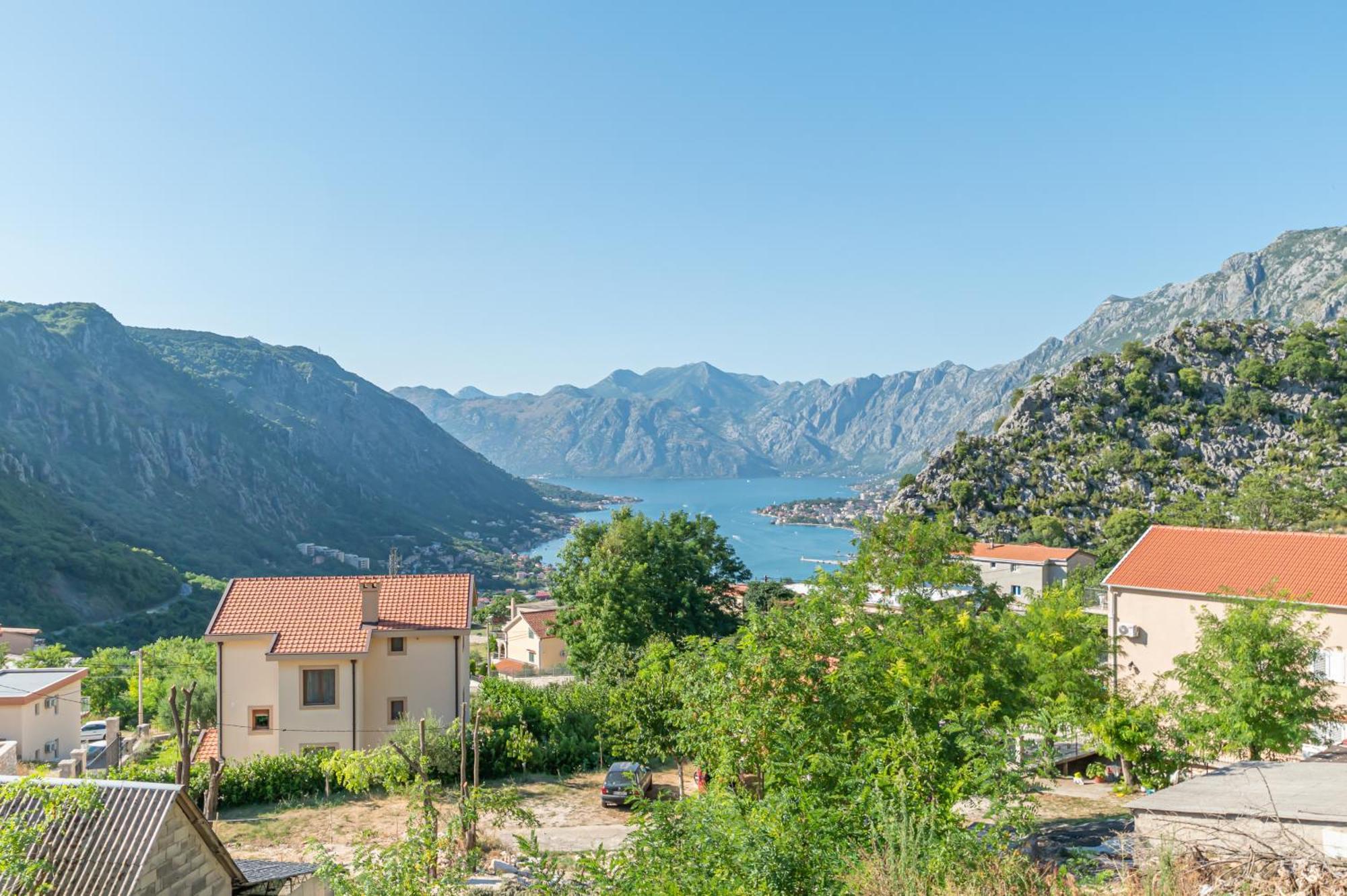 Red Hill Lägenhet Kotor Exteriör bild